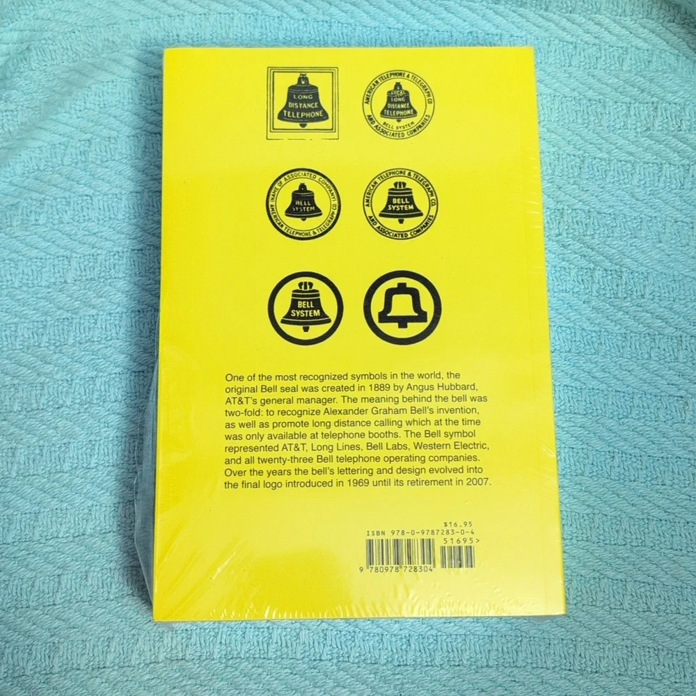 Cookbook - Yellow - Picture 3 of 6